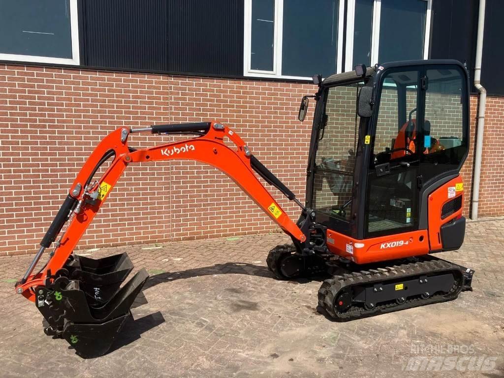 Kubota KX019 4 小型挖掘机