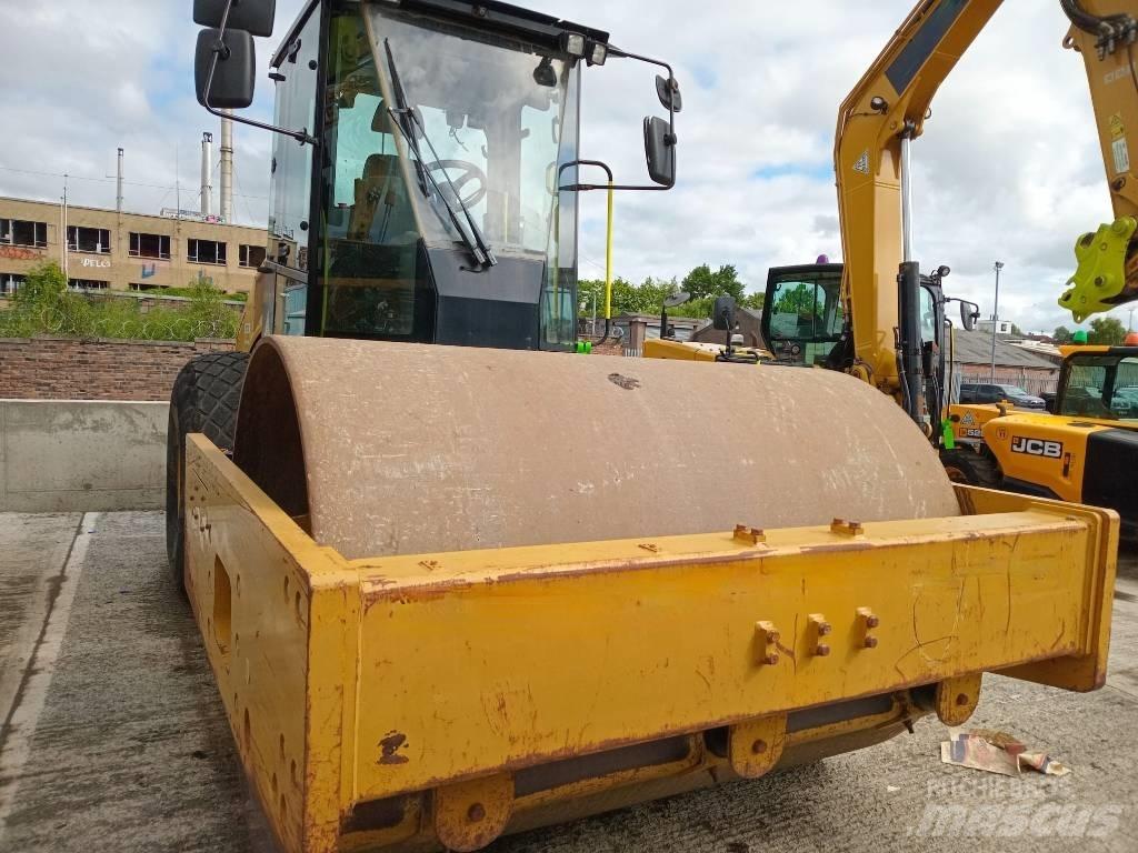 CAT CS 66 B 单轮压路机
