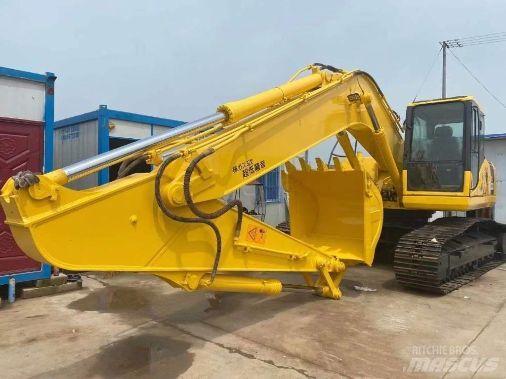 Komatsu pc220-7 履带挖掘机