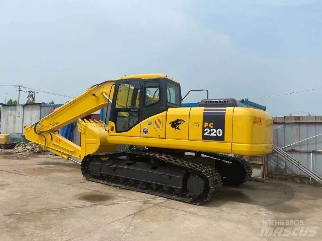 Komatsu pc220-7 履带挖掘机