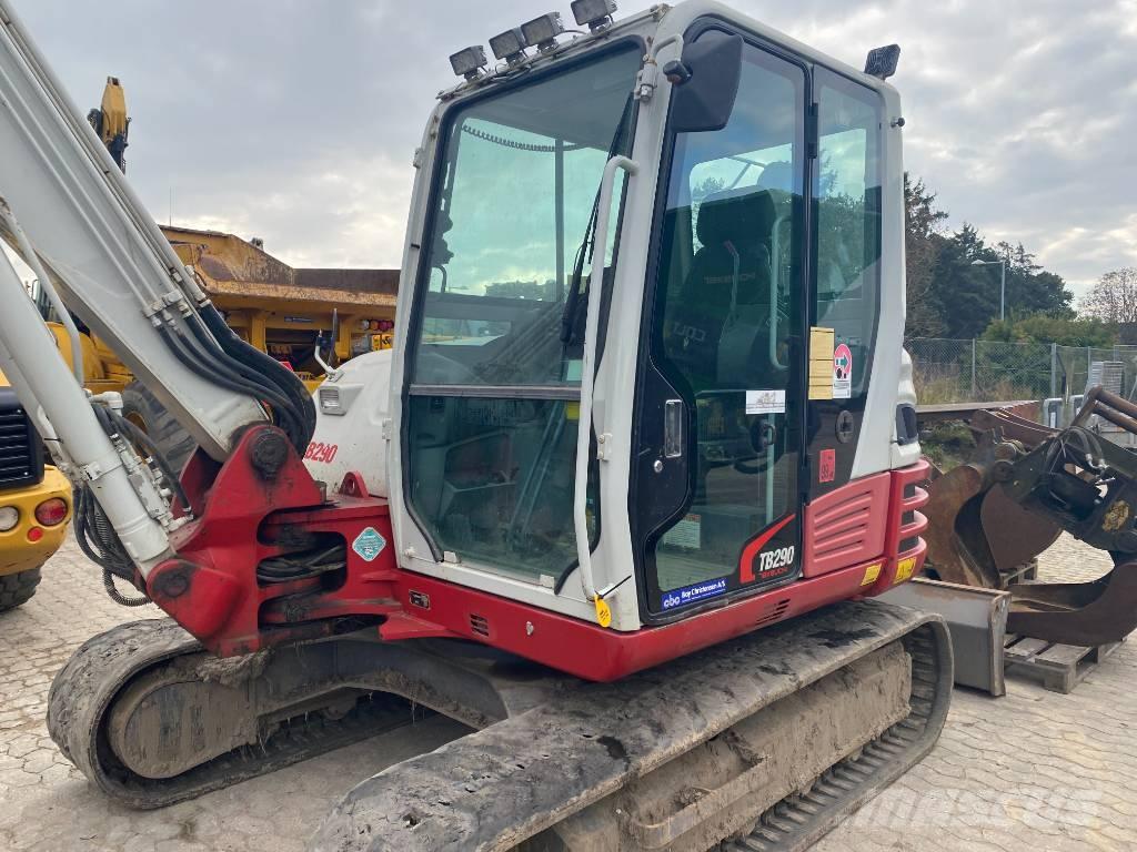 Takeuchi TB 290 小型挖掘机