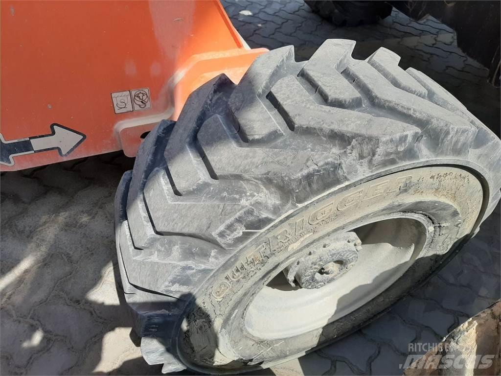 JLG 460SJ 直臂高空工作平台