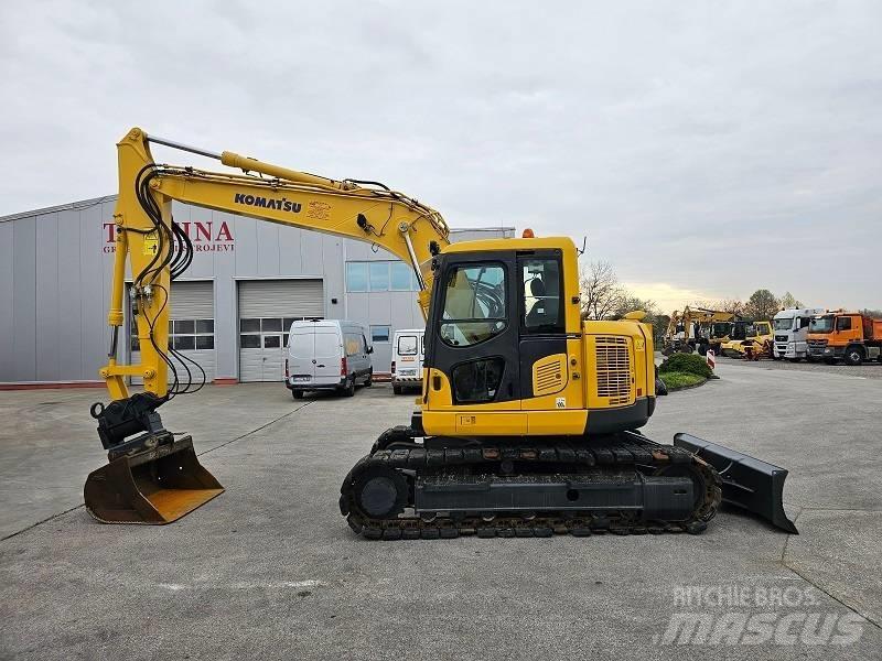 Komatsu PC 138 US-8 中型挖掘机