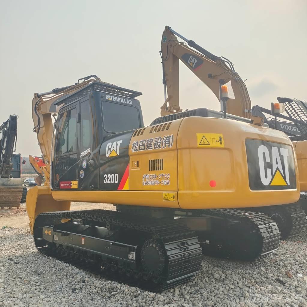 CAT 320D 履带挖掘机