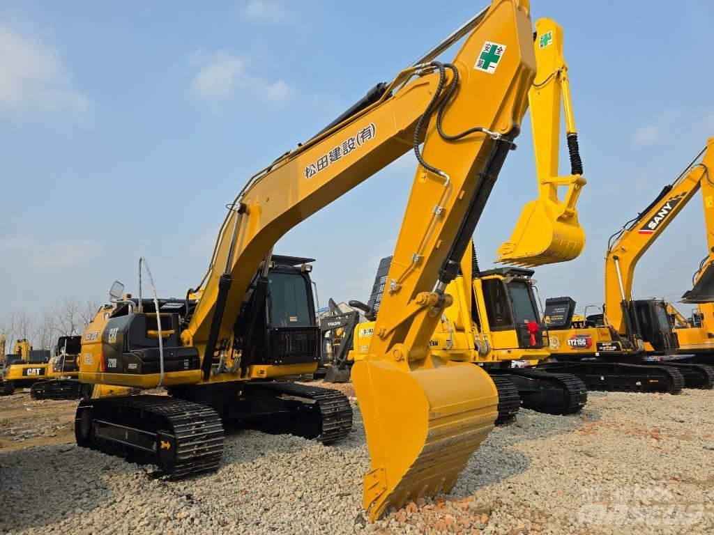 CAT 320D 履带挖掘机