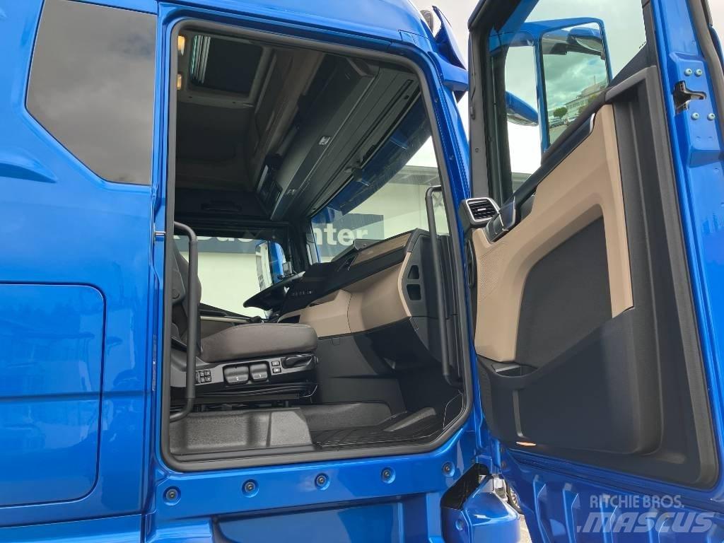 MAN TGX 26.510 工程吊钩车