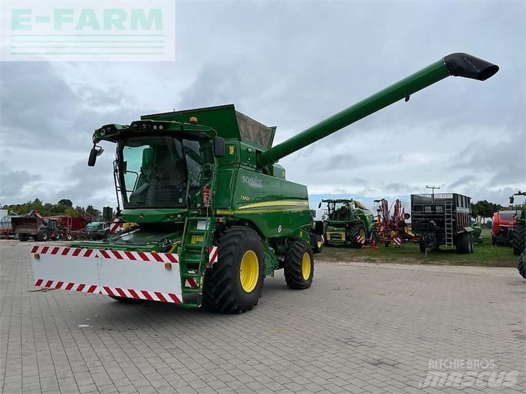 John Deere t560 联合收割机