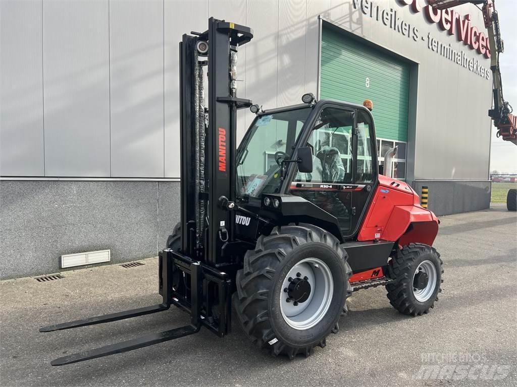 Manitou M30-4 越野叉车|叉装车