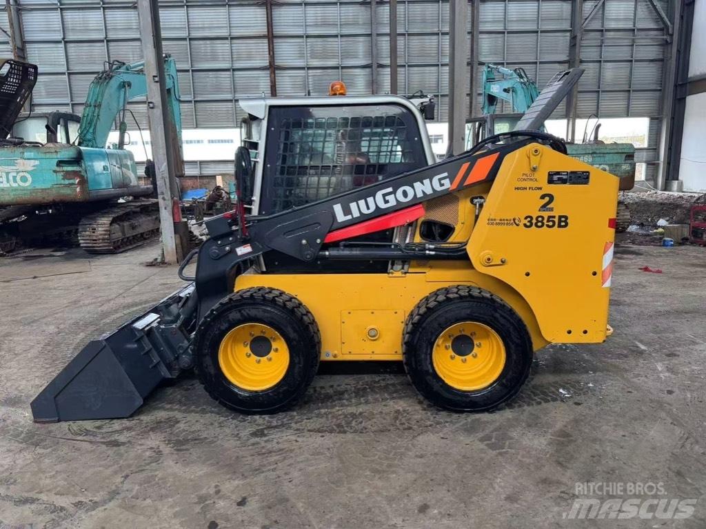 LiuGong 385 B 滑移装载机