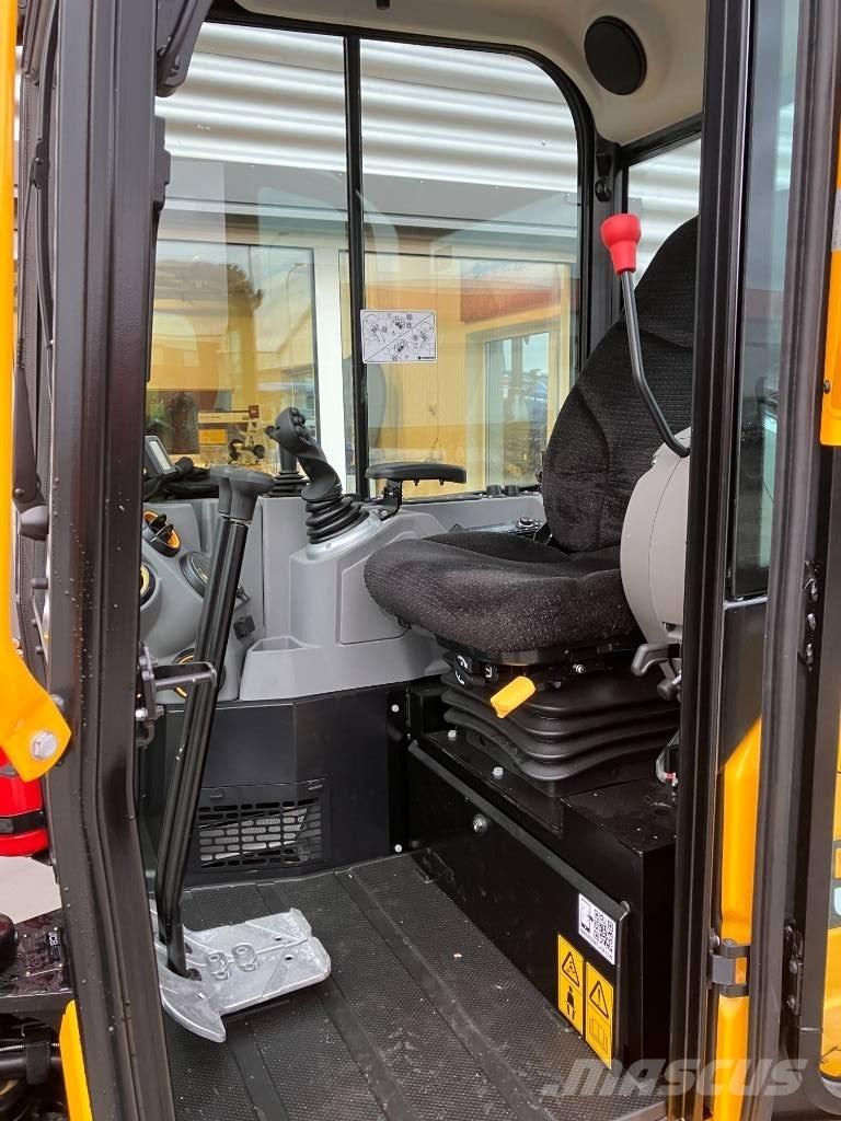 JCB 36 C-1 小型挖掘机