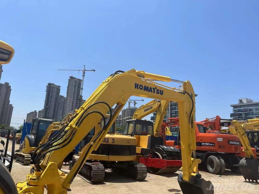 Komatsu PC 40 小型挖掘机