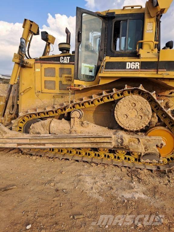 CAT D 6 R 平地机/推土机