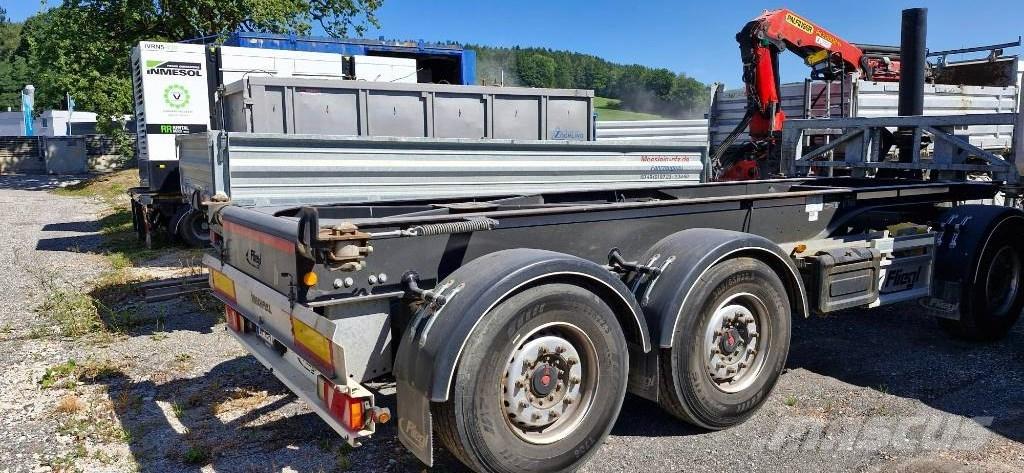 Fliegl DPS 240 货柜车