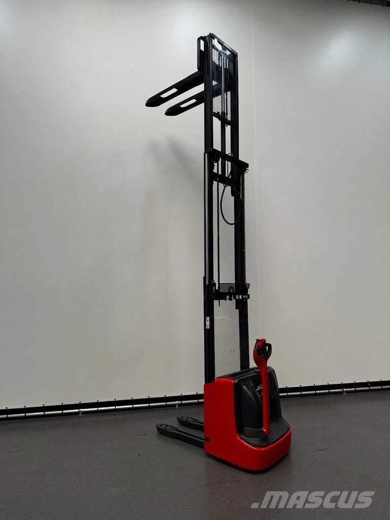 Linde L 12 I 手推堆垛车