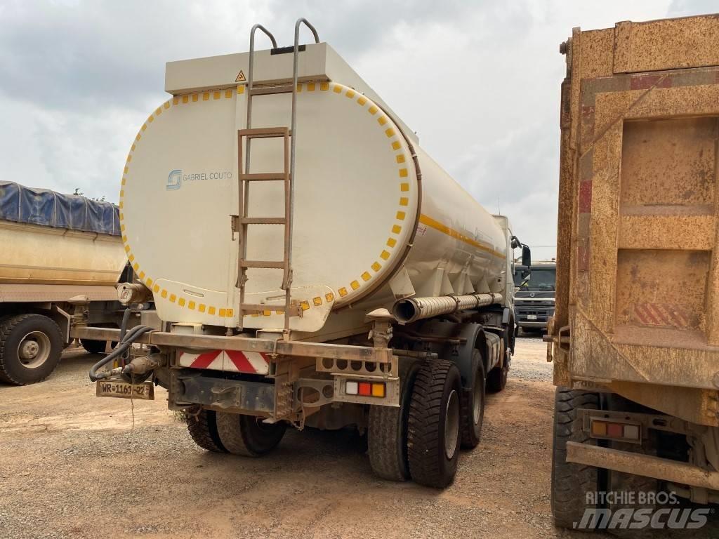 Volvo FMX 400 油罐车