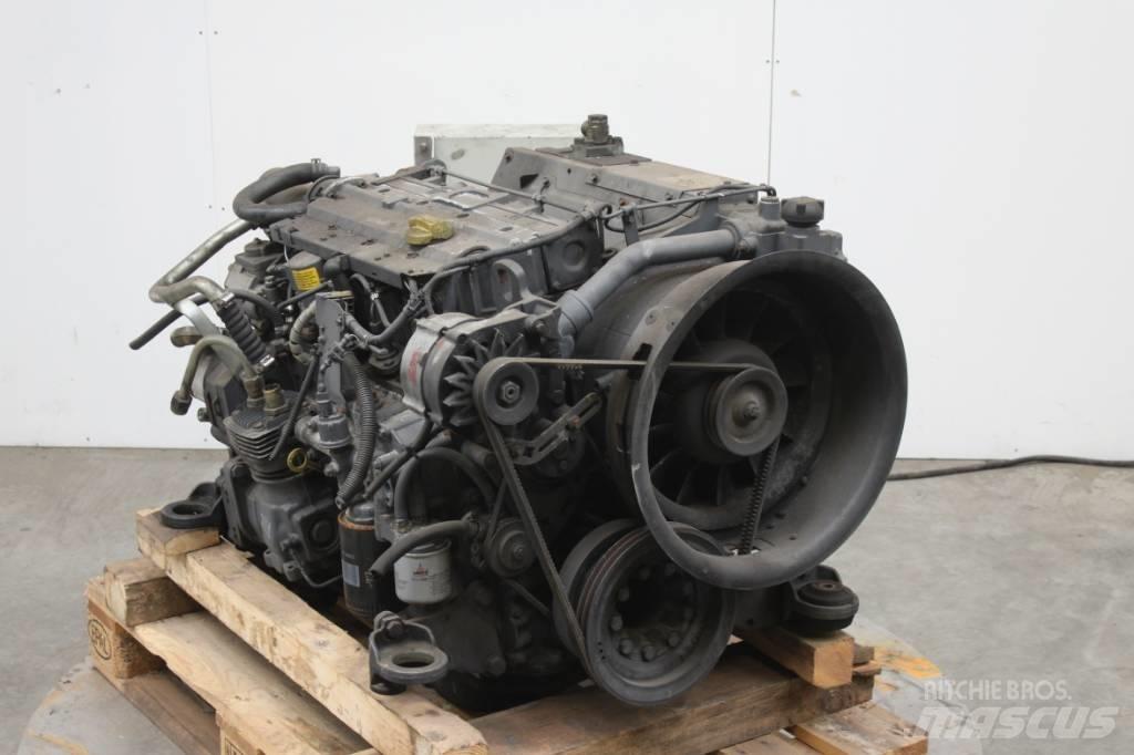 Deutz BF4M1012 发动机