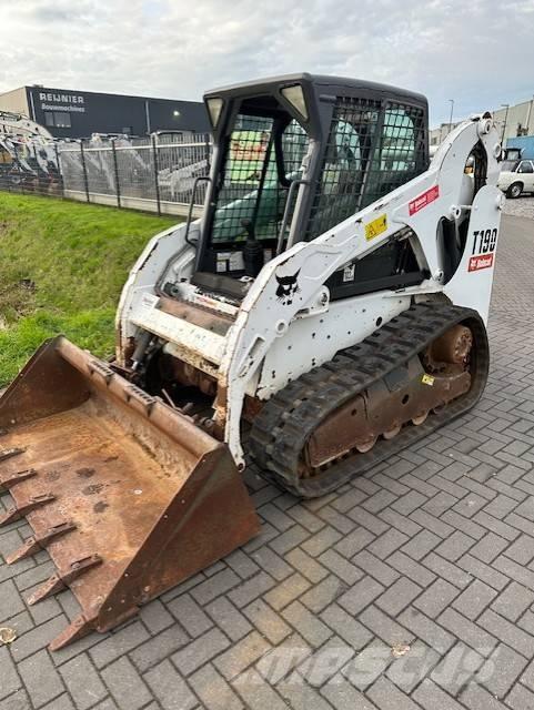 Bobcat T 190 滑移装载机
