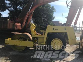 Bomag BW 142 D-2 土壤压实机