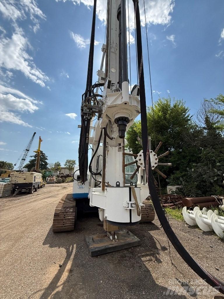 Soilmec R 210 打桩机