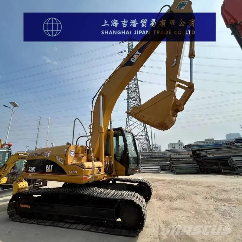 CAT 318 履带挖掘机