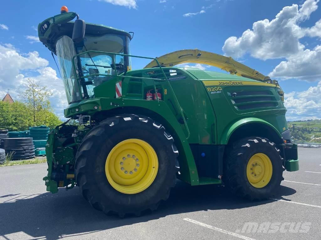 John Deere 8200 青饲料收获机