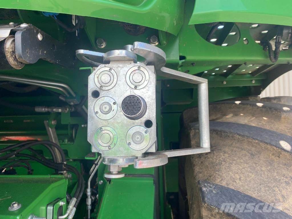 John Deere 8200 青饲料收获机