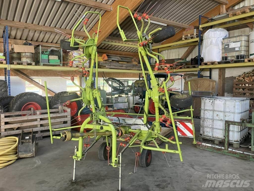 CLAAS VOLTO 64 犁耙和摊草机