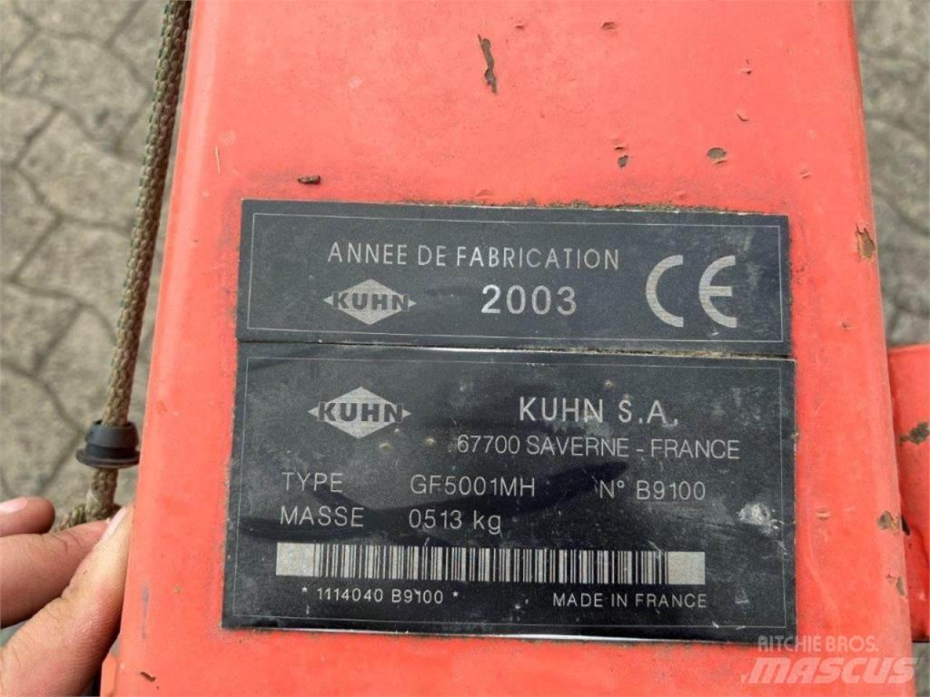 Kuhn GF 5001 MH 犁耙和摊草机
