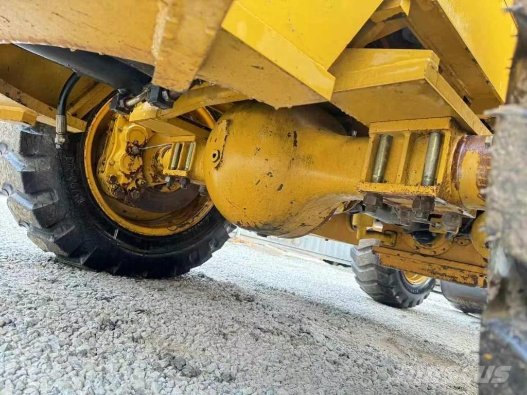 XCMG WZ 30-25 反铲装载机