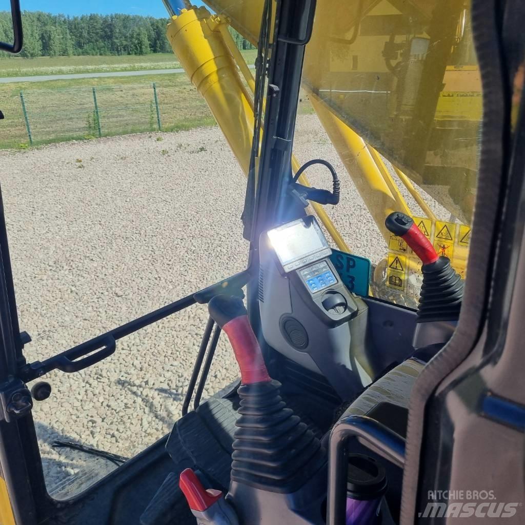 Komatsu PC 210 LC-11 履带挖掘机