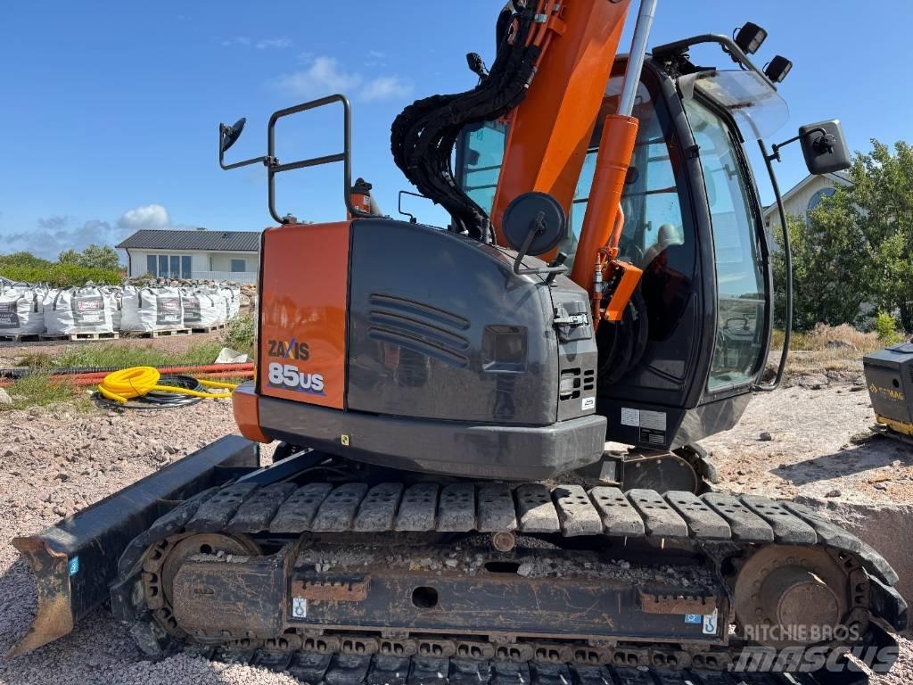 Hitachi ZX 85 US-6 中型挖掘机