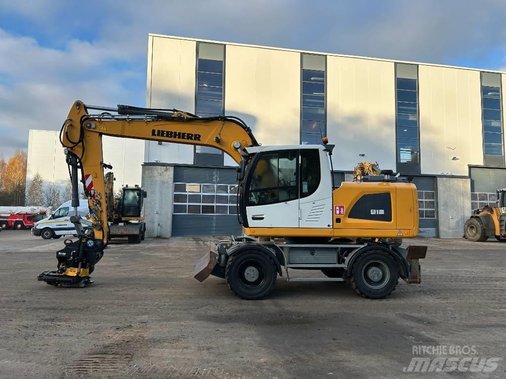 Liebherr A 918 轮式挖掘机