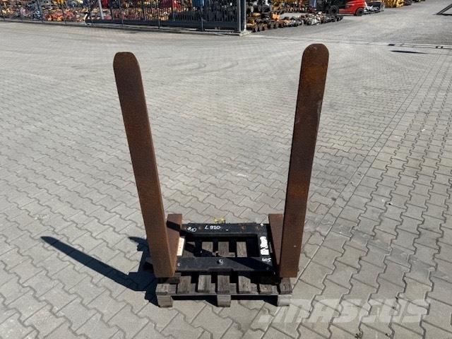 Volvo USED FORKS 叉子