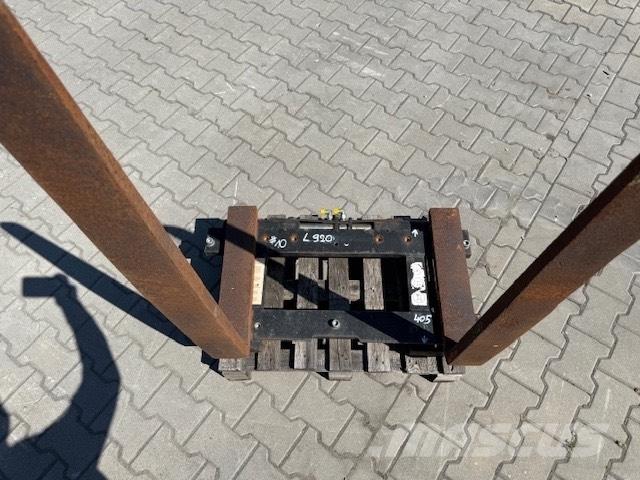 Volvo USED FORKS 叉子
