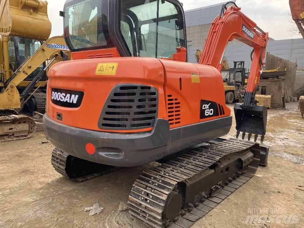 Doosan DX 60 履带挖掘机