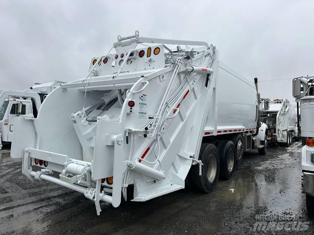Peterbilt 382 垃圾车