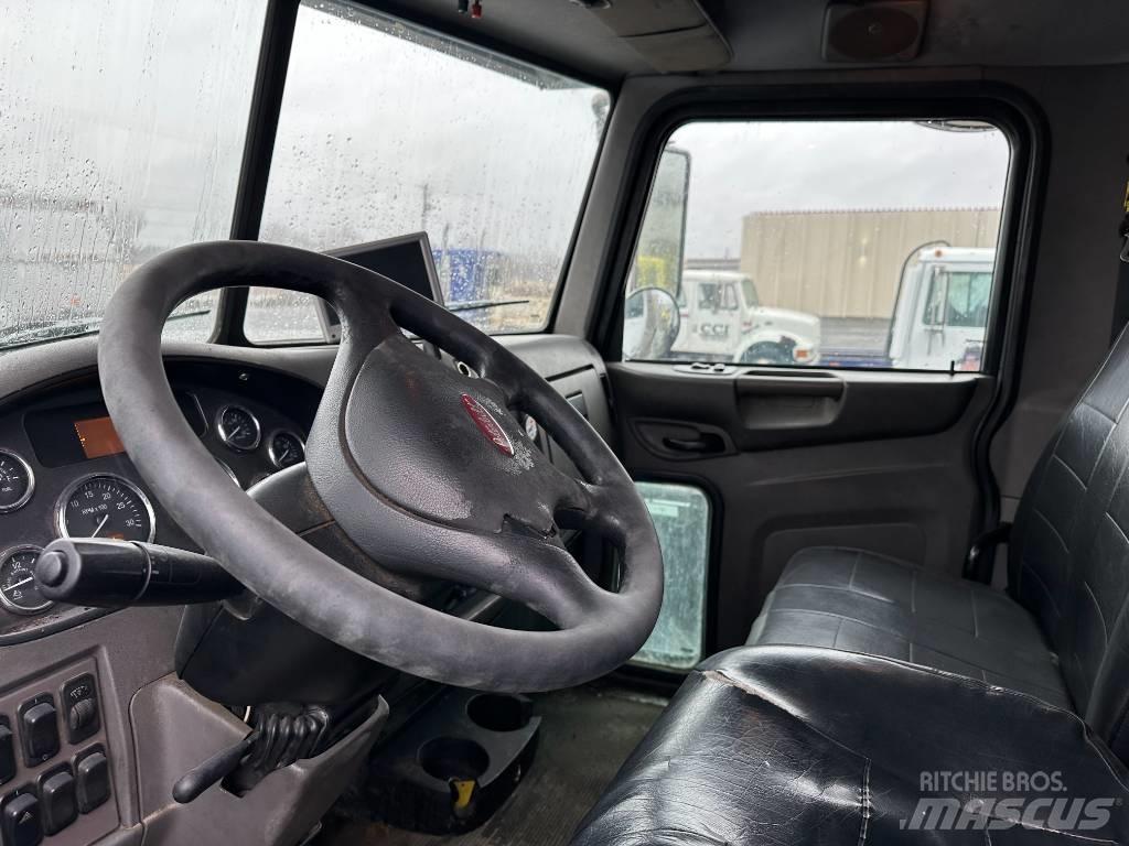 Peterbilt 382 垃圾车