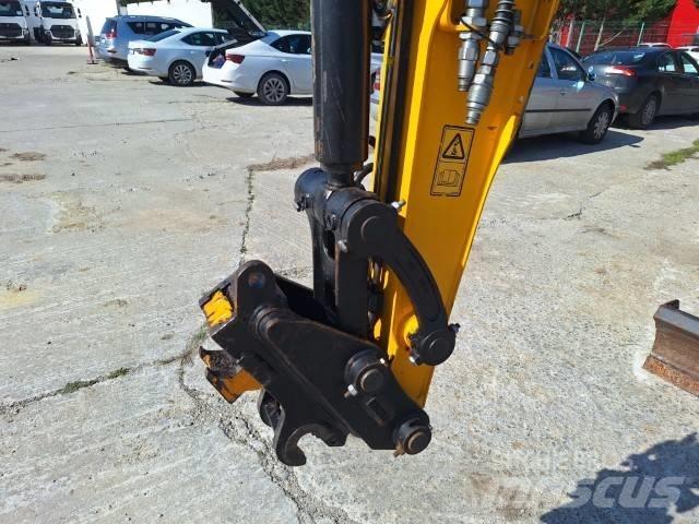 JCB 35 Z 小型挖掘机