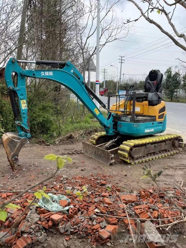 Kubota U15 小型挖掘机