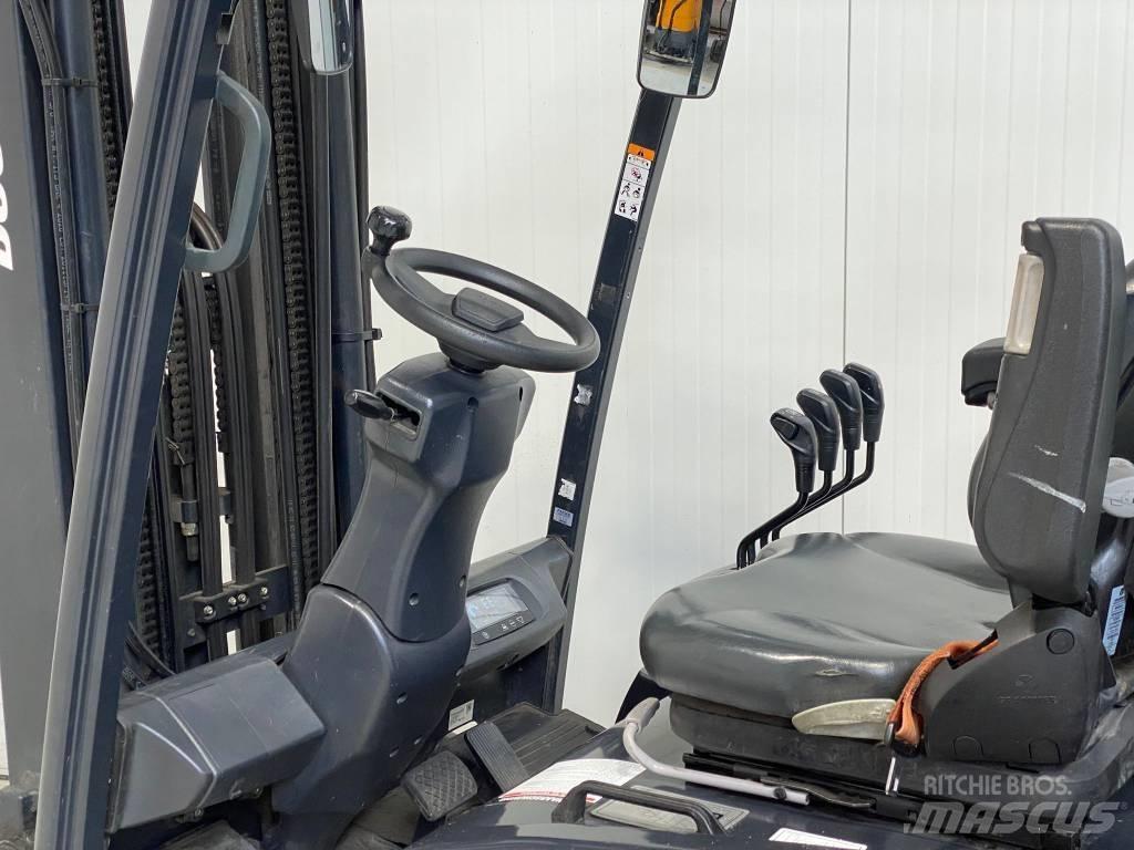 Doosan B20T-7 电动叉车