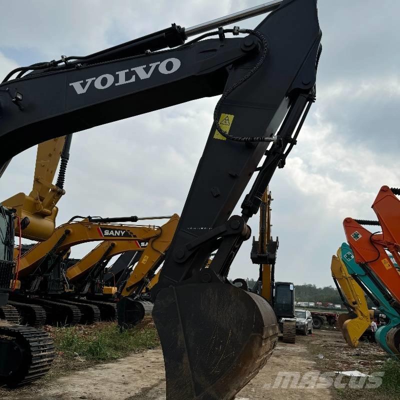 Volvo EC350D 履带挖掘机