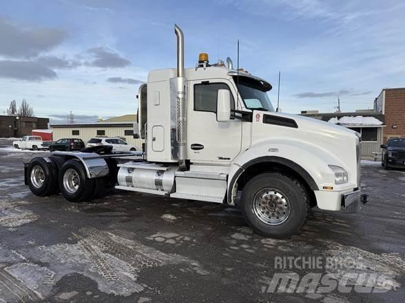 Kenworth T880 牵引车