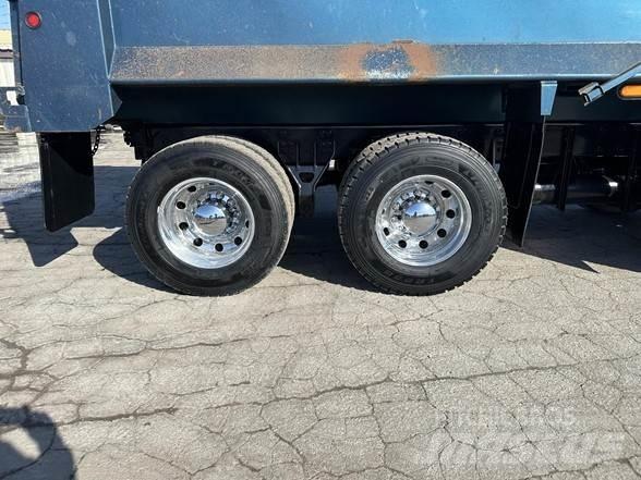 Kenworth T880 自卸式货车