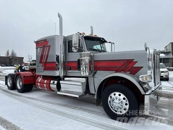 Peterbilt 389 牵引车