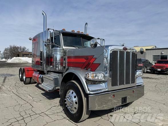 Peterbilt 389 牵引车