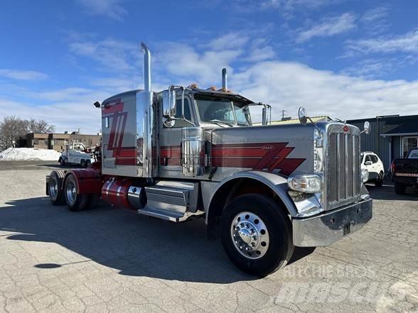 Peterbilt 389 牵引车
