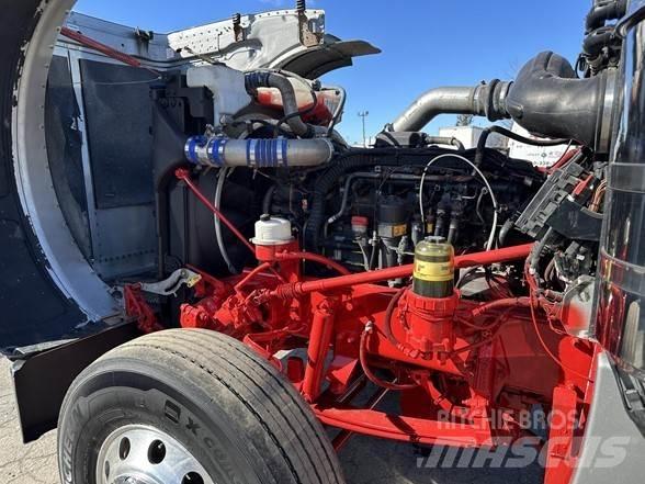Peterbilt 389 牵引车