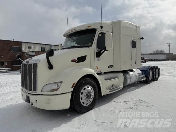 Peterbilt 579 牵引车