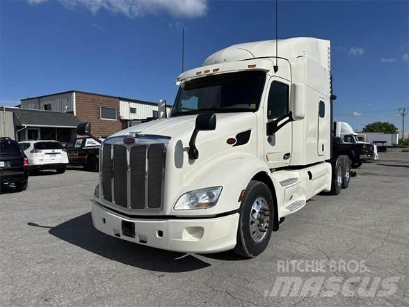 Peterbilt 579 牵引车