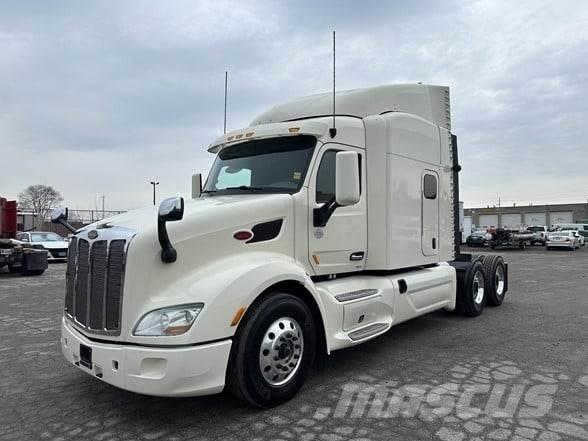 Peterbilt 579 牵引车